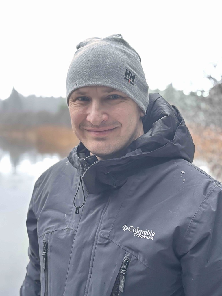 Tanel Vakker